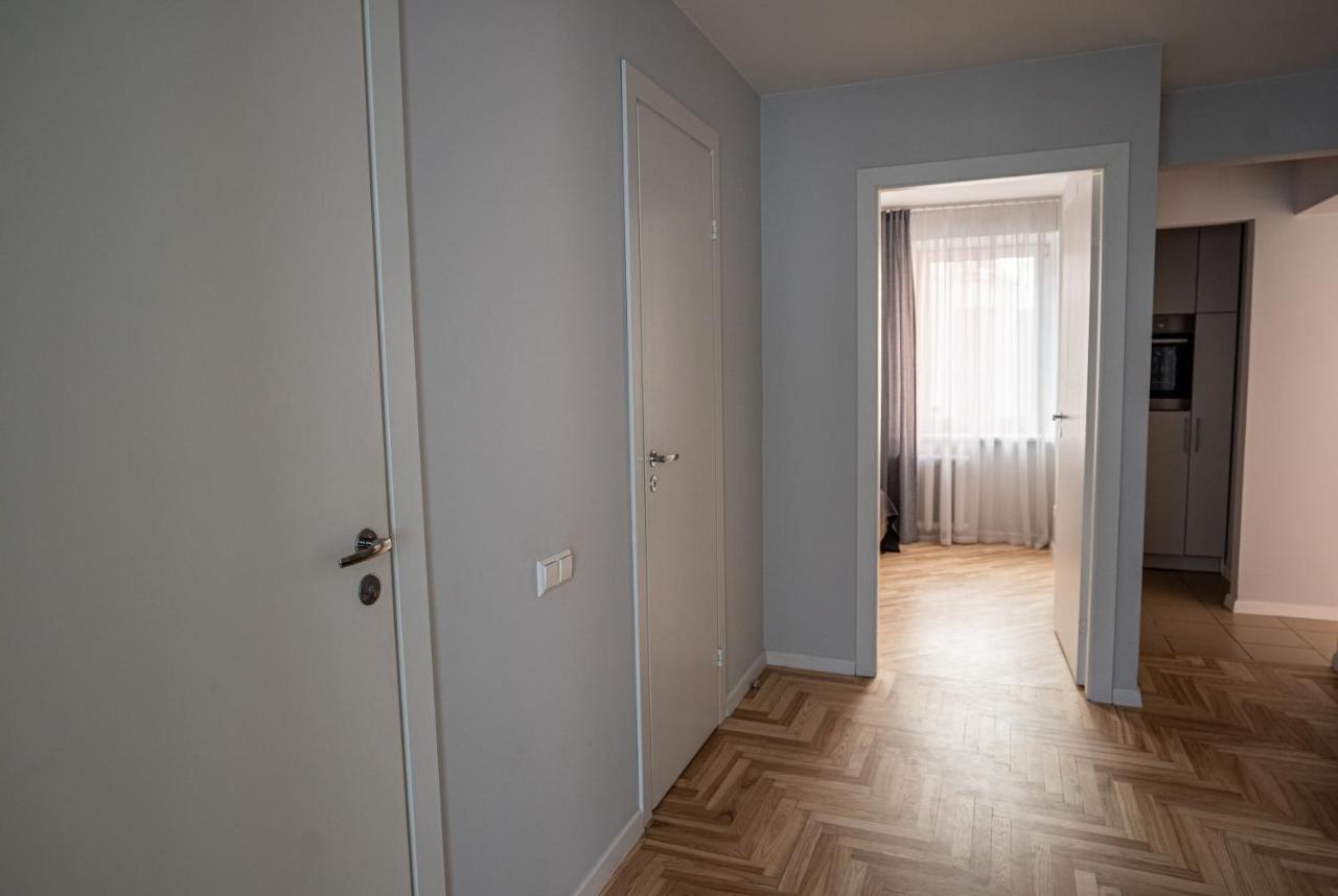 Lovely Apartment In The City Center Kaunas Exterior foto